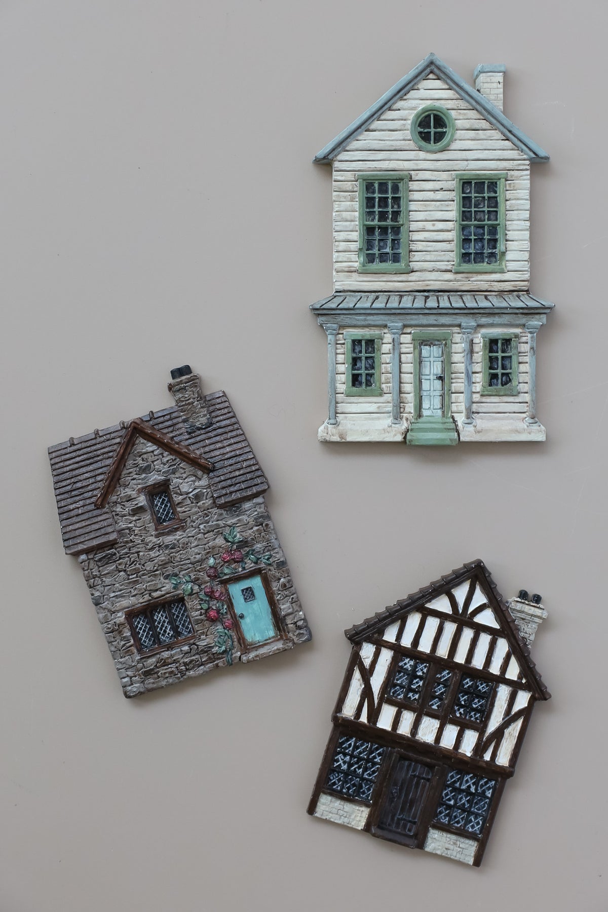 Iron Orchid Designs - Decor Mould - Charlbury Lane