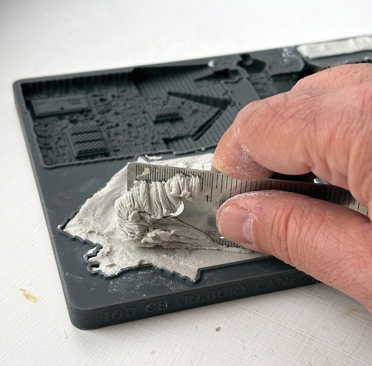 Iron Orchid Designs - Decor Mould - Charlbury Lane