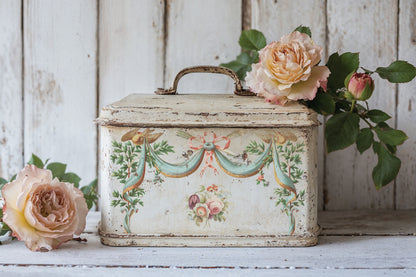 Iron Orchid Designs - Decor Transfer - The Belgravia