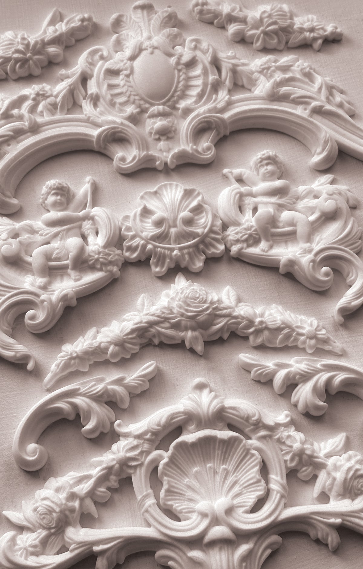 Iron Orchid Designs - Decor Mould - Cadre
